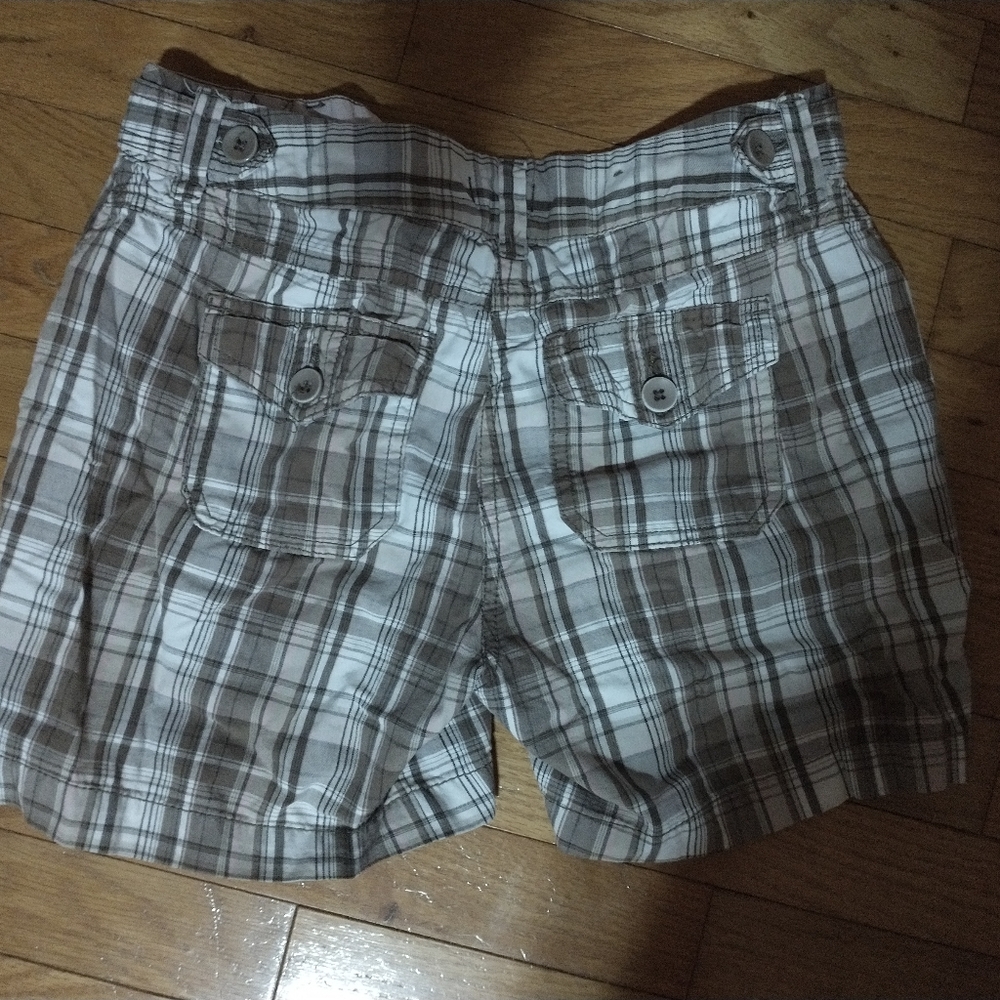 Shorts - Picture 2 of 2